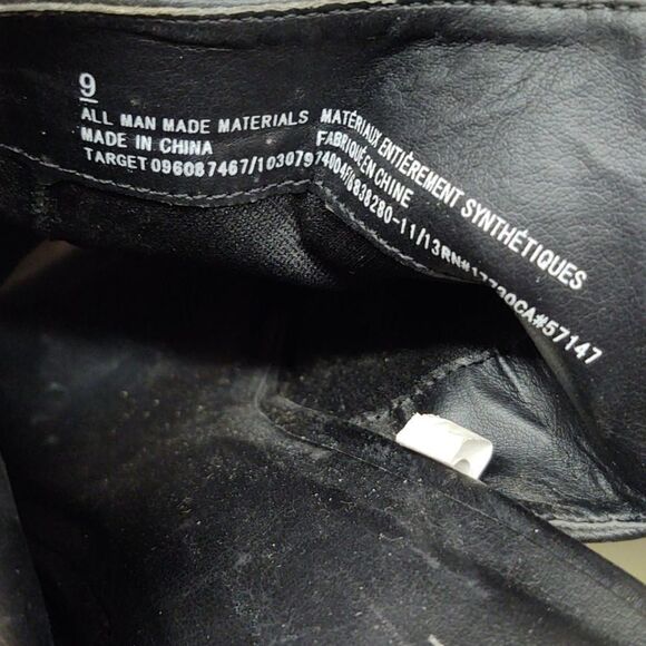 RELISTED - Super cute boot style heels shoes by Massimo - Picture 6 of 8